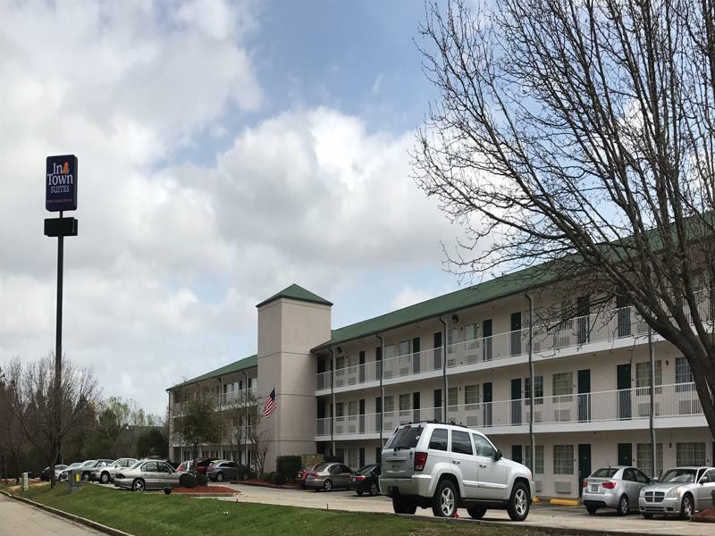 Intown Suites Extended Stay Hattiesburg Exterior photo